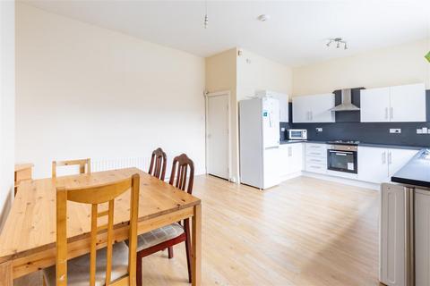 5 bedroom terraced house to rent, £95pppw - Chillingham Road, Heaton, NE6