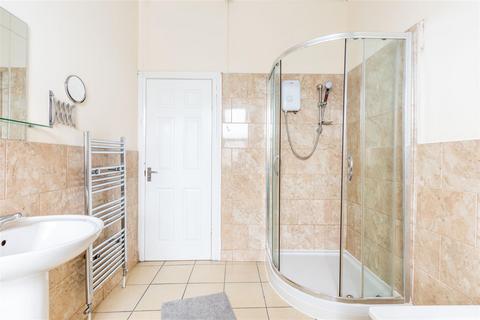 5 bedroom terraced house to rent, £95pppw - Chillingham Road, Heaton, NE6