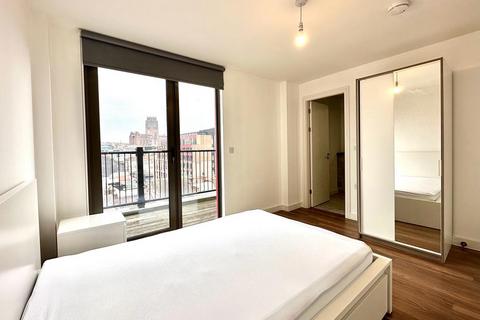 2 bedroom apartment to rent, Slater Place, Liverpool L1