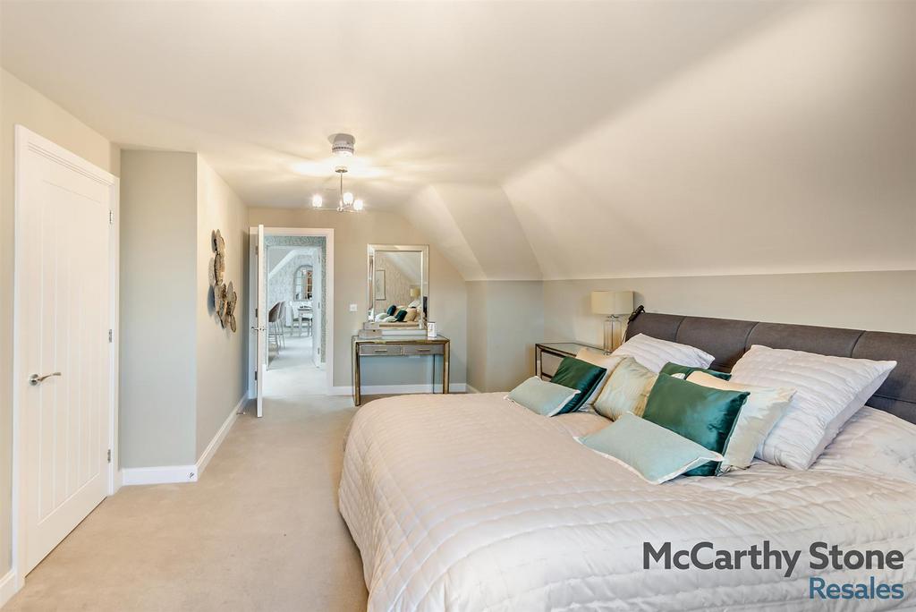 8671001-interior07-800.jpg