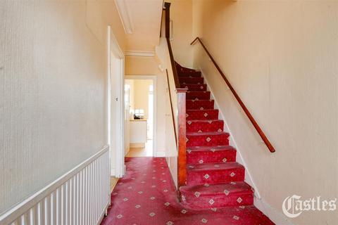undefined, Boundary Road, Wood Green, N22