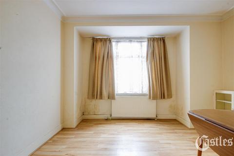 undefined, Boundary Road, Wood Green, N22