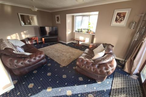 undefined, Mills Farm Close, Oldham