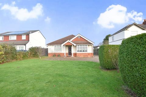 4 bedroom detached bungalow for sale, Louth Road, Grimsby DN33