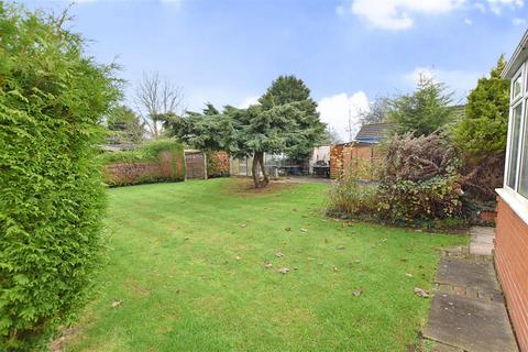 4 bedroom detached bungalow for sale, Louth Road, Grimsby DN33