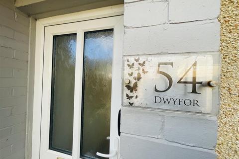 undefined, Dwyfor, Llanelli