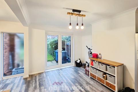 3 bedroom semi-detached house for sale, Oakhill Road, Doncaster DN2