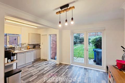 3 bedroom semi-detached house for sale, Oakhill Road, Doncaster DN2