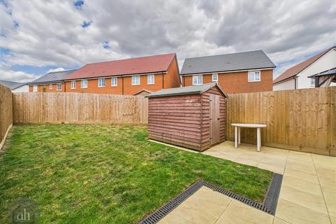 undefined, Holme Close, Stowupland