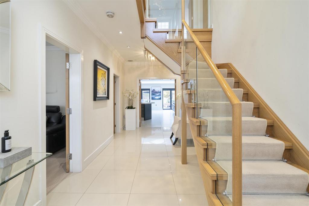 17 Avenue Road 15.jpg
