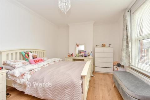 3 bedroom terraced house for sale, Chester Road, Gillingham, Kent