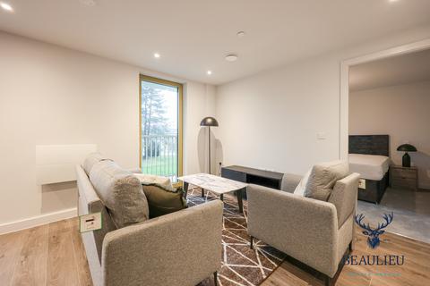 undefined, Luton LU1
