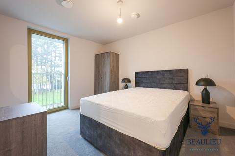 undefined, Luton LU1