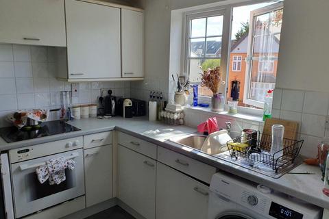 undefined, Harbury Court, Newbury, Berkshire
