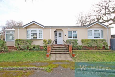 undefined, Medina Park, Folly Lane