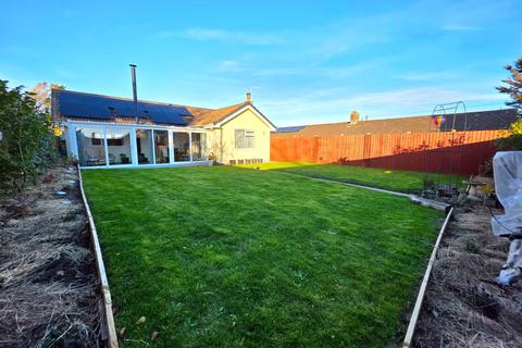 3 bedroom bungalow for sale, Beach Sands, Brean, Burnham-on-Sea, Somerset, TA8