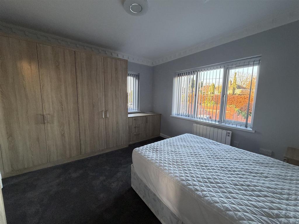 Flat 1 Bedroom