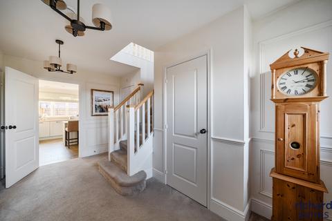 4 bedroom detached house for sale, Ruby Close, Swindon, SN25