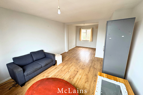 2 bedroom flat to rent, Meyrick Avenue, Luton
