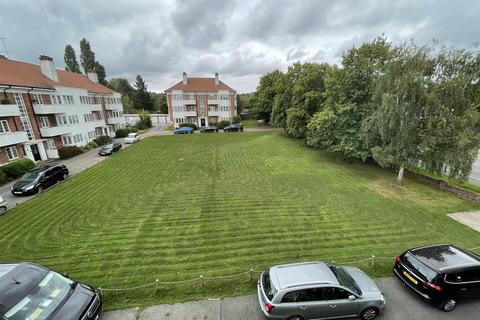 undefined, Deacons Hill Road, Borehamwood WD6