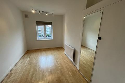 undefined, Deacons Hill Road, Borehamwood WD6