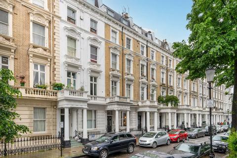 undefined, Linden Gardens, Notting Hill Gate, London, W2