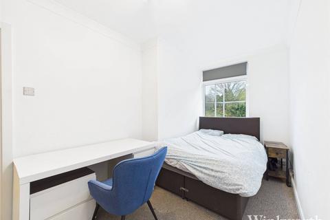 2 bedroom apartment to rent, Greystoke Gardens, London, W5