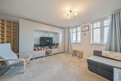 3 bedroom end of terrace house for sale, Penrhyn Way, Grantham, Lincolnshire, NG31