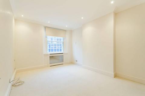 4 bedroom flat to rent, St John's Wood High Street, St John's Wood, London, NW8