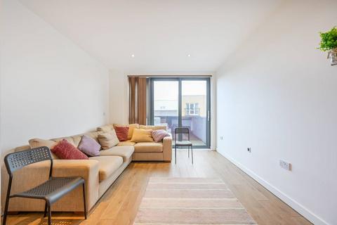 Graciosa Court, Harford Street, Stepney, London, E1