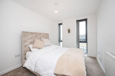 2 bedroom flat for sale, Harford Street, Stepney, London, E1