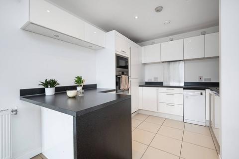 2 bedroom flat for sale, Harford Street, Stepney, London, E1