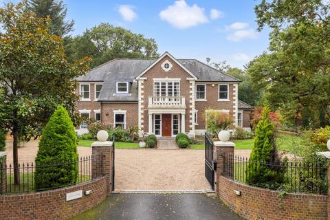 Pachesham Park, Leatherhead, Surrey, KT22
