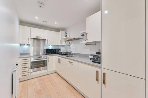 1 bedroom flat to rent, Robsart Street, Brixton, London, SW9