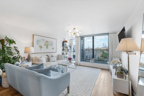 3 bedroom apartment to rent, Dancers Way Greenwich SE8