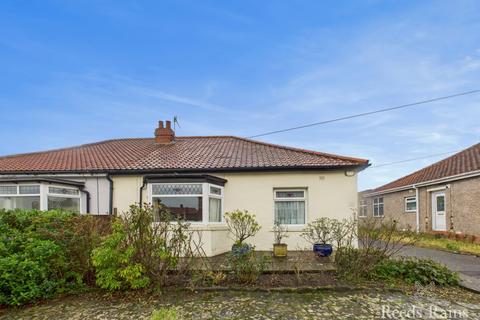 2 bedroom bungalow for sale, Scholes Park Road, North Yorkshire YO12