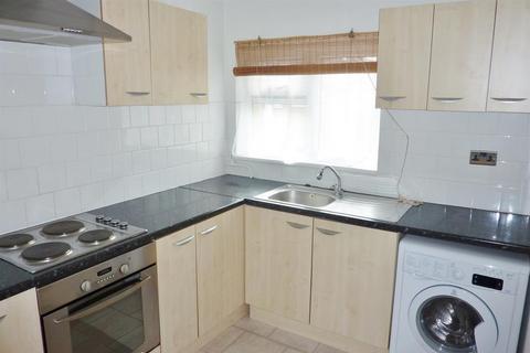 1 bedroom flat to rent, Scott House, Albert Road, Belvedere, Kent, DA17 5LX