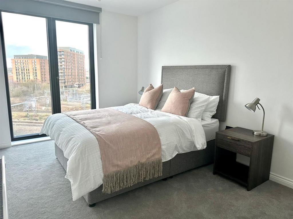 Bedroom 1.55.jpg