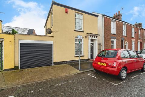 2 bedroom detached house for sale, Lancaster Road, Great Yarmouth NR30