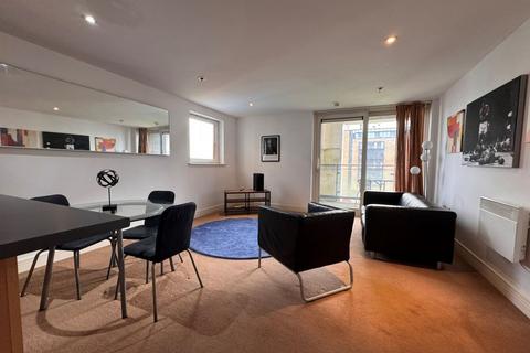 undefined, Ferry Court, Cardiff CF11