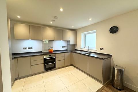undefined, Modern two bedroom apartment in Topsham