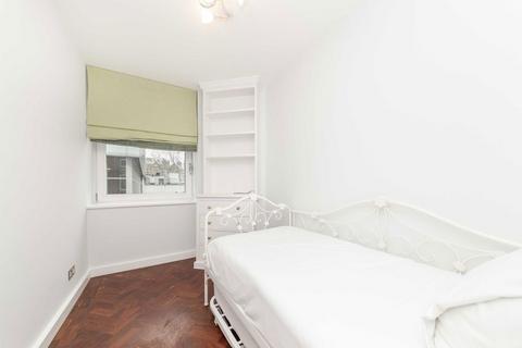2 bedroom flat to rent, Lambs Conduit Street, London WC1N