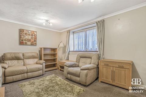 undefined, Huntsman Road, Hainault