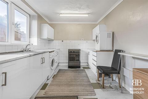 undefined, Huntsman Road, Hainault