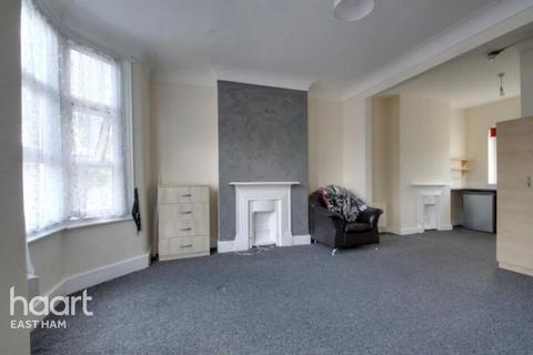 undefined, Loxford Avenue, LONDON