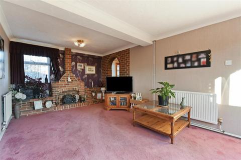 undefined, Pilgrims Way, Andover