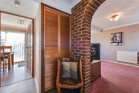 undefined, Pilgrims Way, Andover