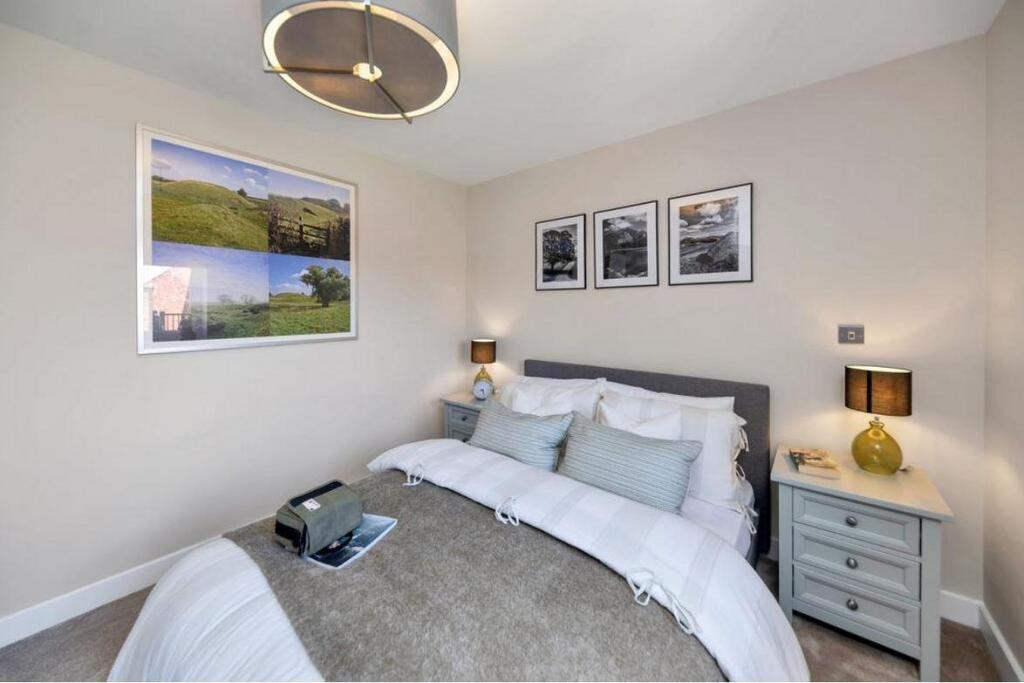 Bedroom 3.JPG