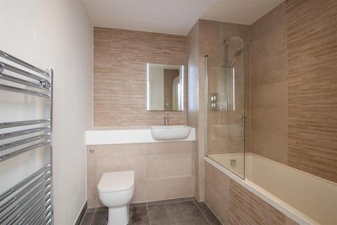undefined, Reduced Price -BUCKINGHAM COURT, Milton Keynes