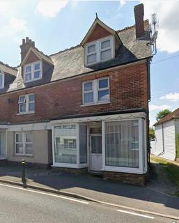 2 bedroom property to rent, London Road, Hurst Green, Etchingham, TN19